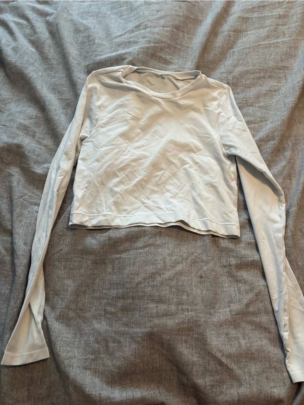 Long Sleeve Cropped Tee - Light Gray